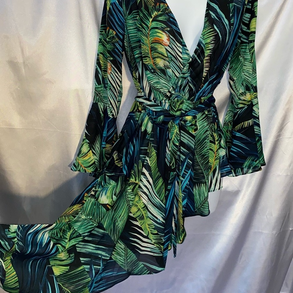 JJ's Fairyland Floral Asymmetrical Blouse Top M